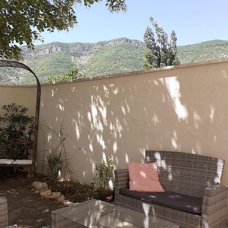 Bed and Breakfast Alma Bella Le Pegue Esterno foto